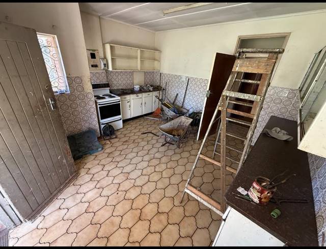 3 BEDROOM HOUSE FOR SALE IN VANDERBIJLPARK CW 1